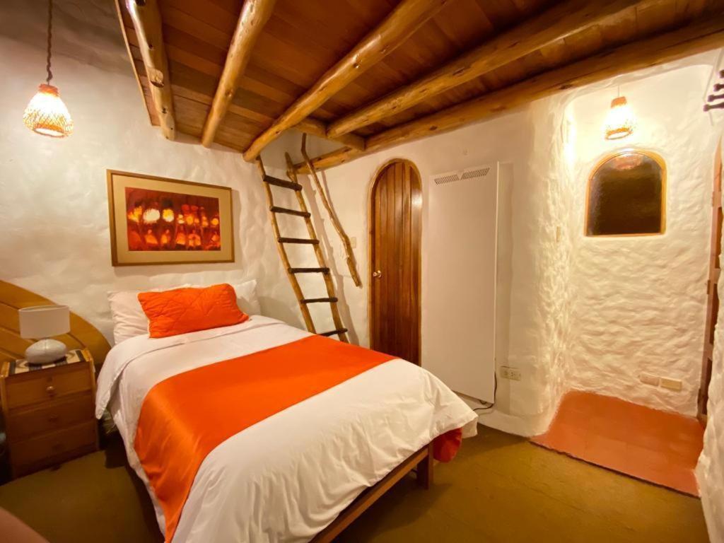 Hostal Madre Tierra Cuzco Exterior foto