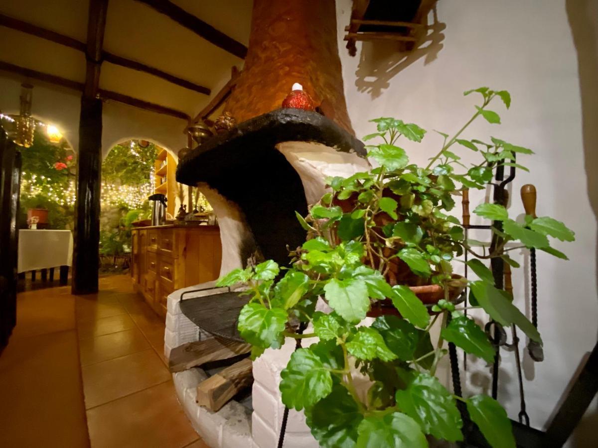 Hostal Madre Tierra Cuzco Exterior foto
