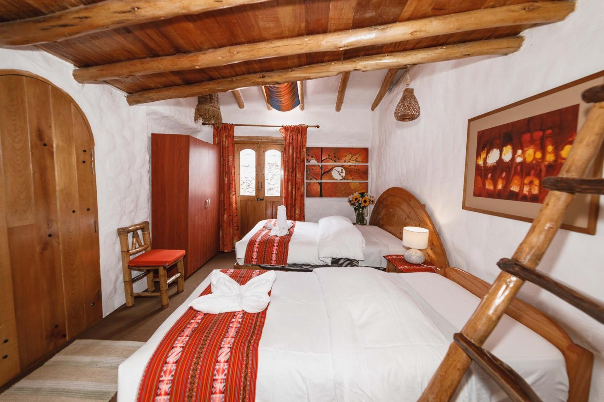 Hostal Madre Tierra Cuzco Exterior foto