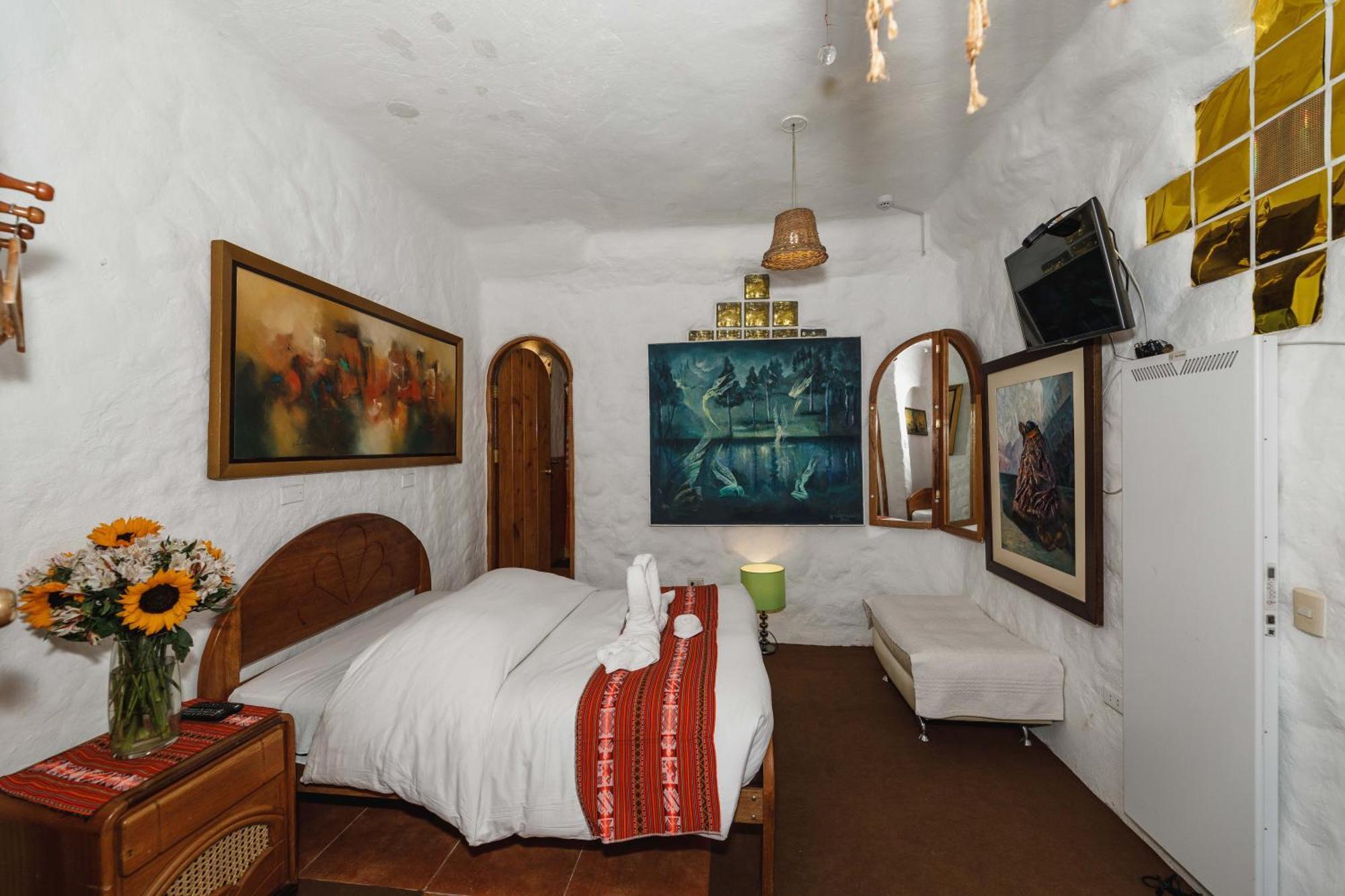 Hostal Madre Tierra Cuzco Exterior foto
