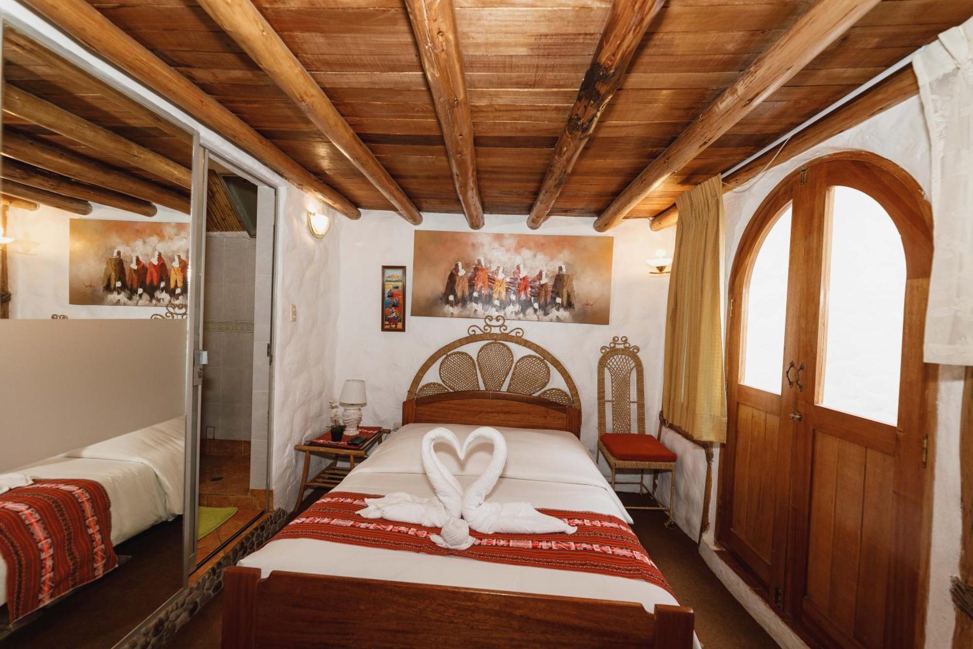 Hostal Madre Tierra Cuzco Exterior foto