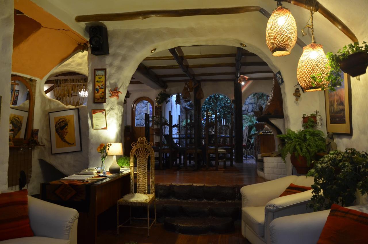 Hostal Madre Tierra Cuzco Exterior foto
